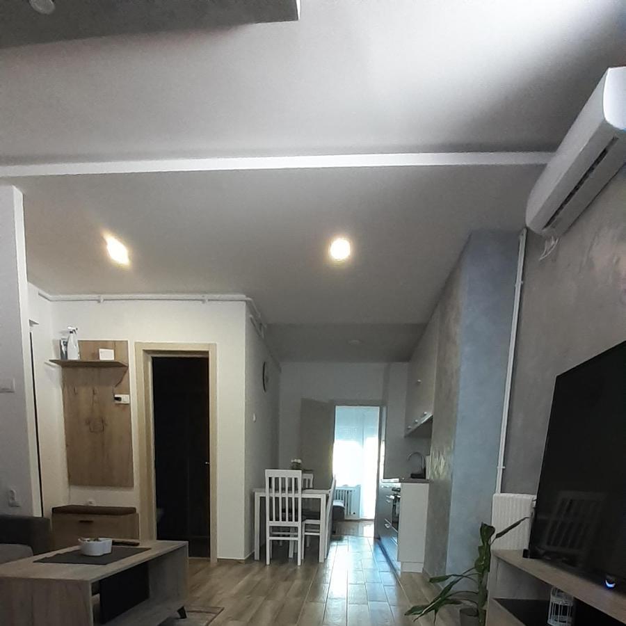 Apartman Una Carloviţ Exterior foto